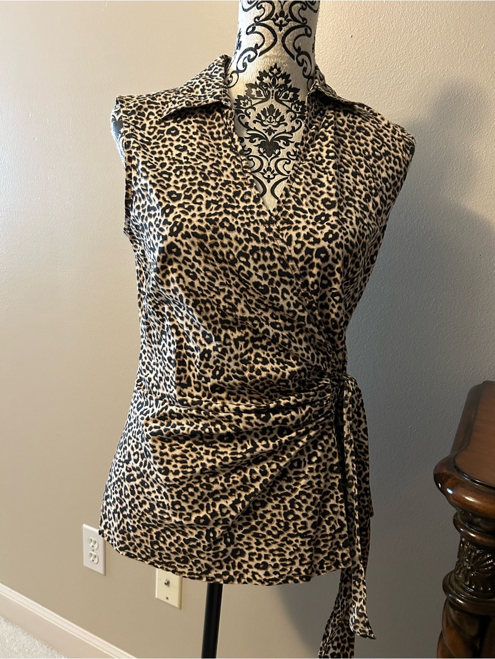 Express Leopard Print Blouse - Black & Tan